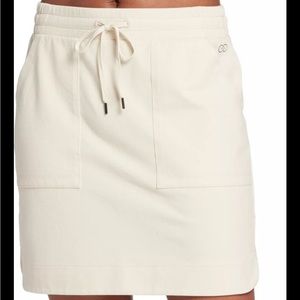 CALIA cream patch pocket skirt